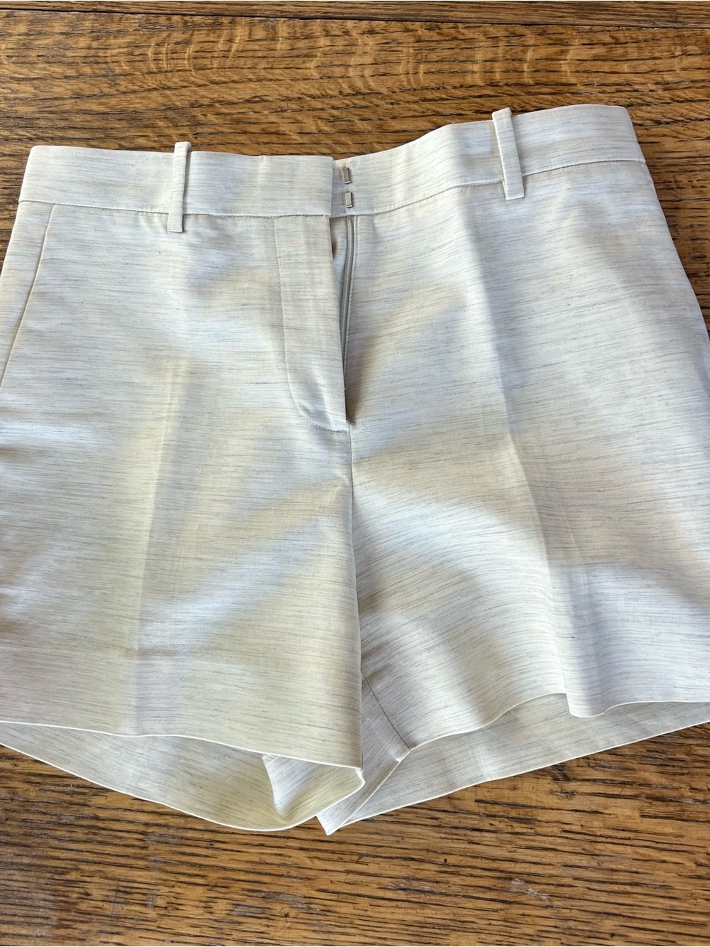 GAP Light Cream Tailored Women's Shorts